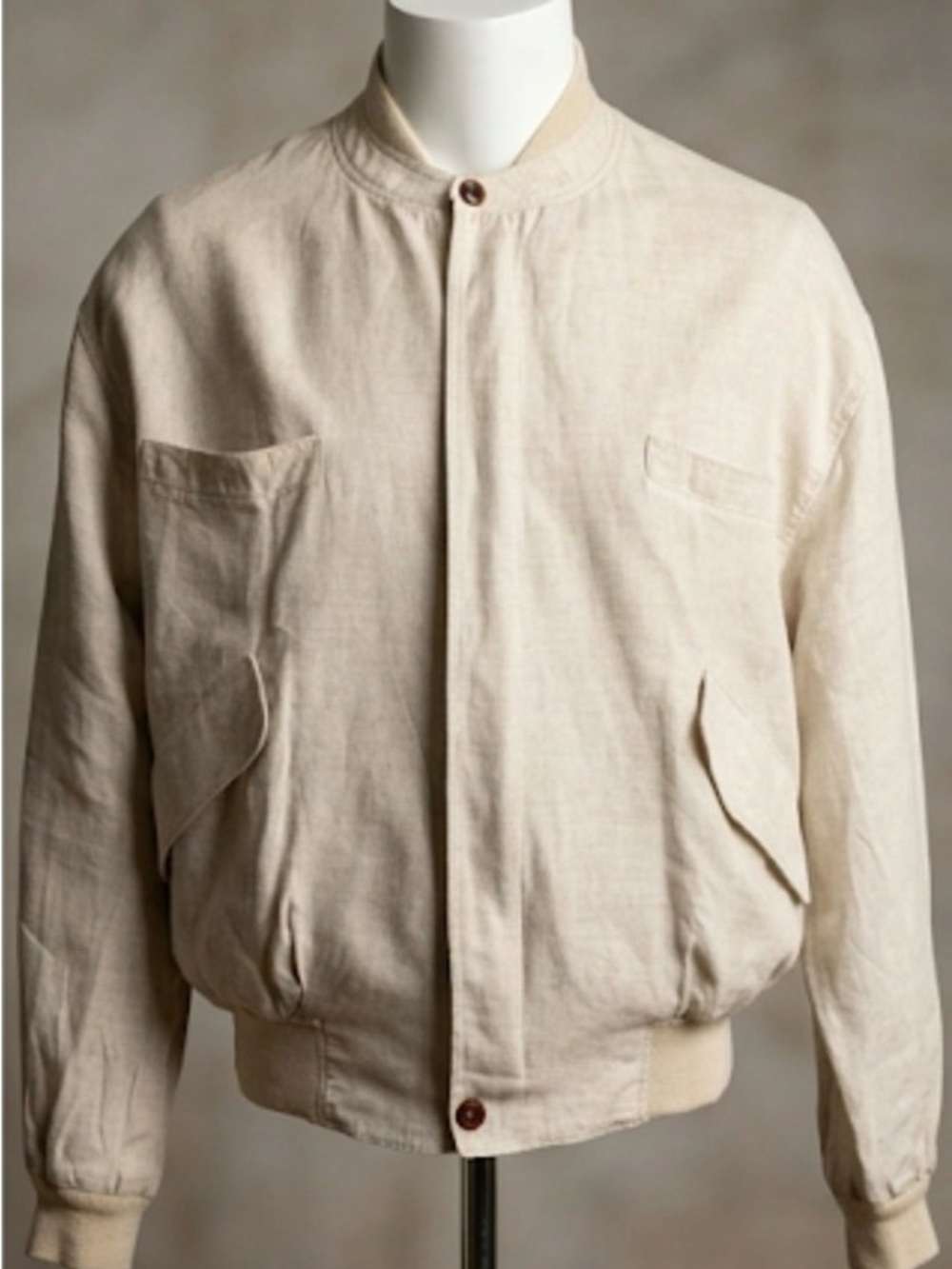 Vintage Italian Luxury 100% linen jacket  size 52 ( large )